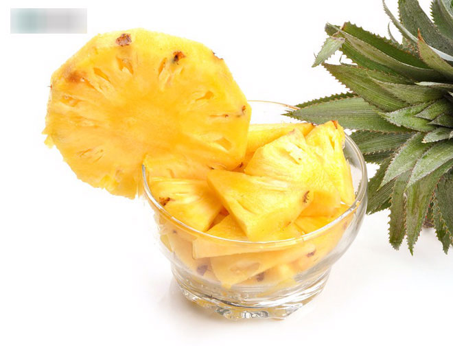 Dứa là trái cây tốt cho nội tạng, làm sạch đường ruột, nhưng nhóm người này không nên ăn Dứa là trái cây tốt cho nội tạng, làm sạch đường ruột, nhưng nhóm người này không nên ăn