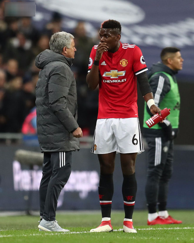 Pogba mất tích là do bị Mourinho mắng thậm tệ trong phòng thay quần áo?