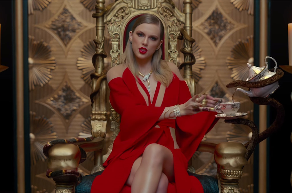 8 sự kiện làm mưa làm gió trên các trang mạng thế giới là gì?