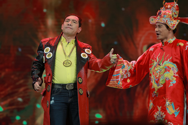 Tiết lộ bí mật đằng sau những trang phục ‘kỳ dị’ trong Táo Quân 2018