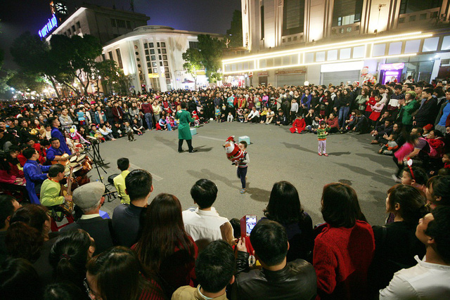 Hà Nội chưa đồng ý mở rộng không gian phố đi bộ