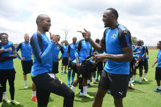 Tia chớp Usain Bolt sắp thử việc Dortmund, fan MU chê hết date