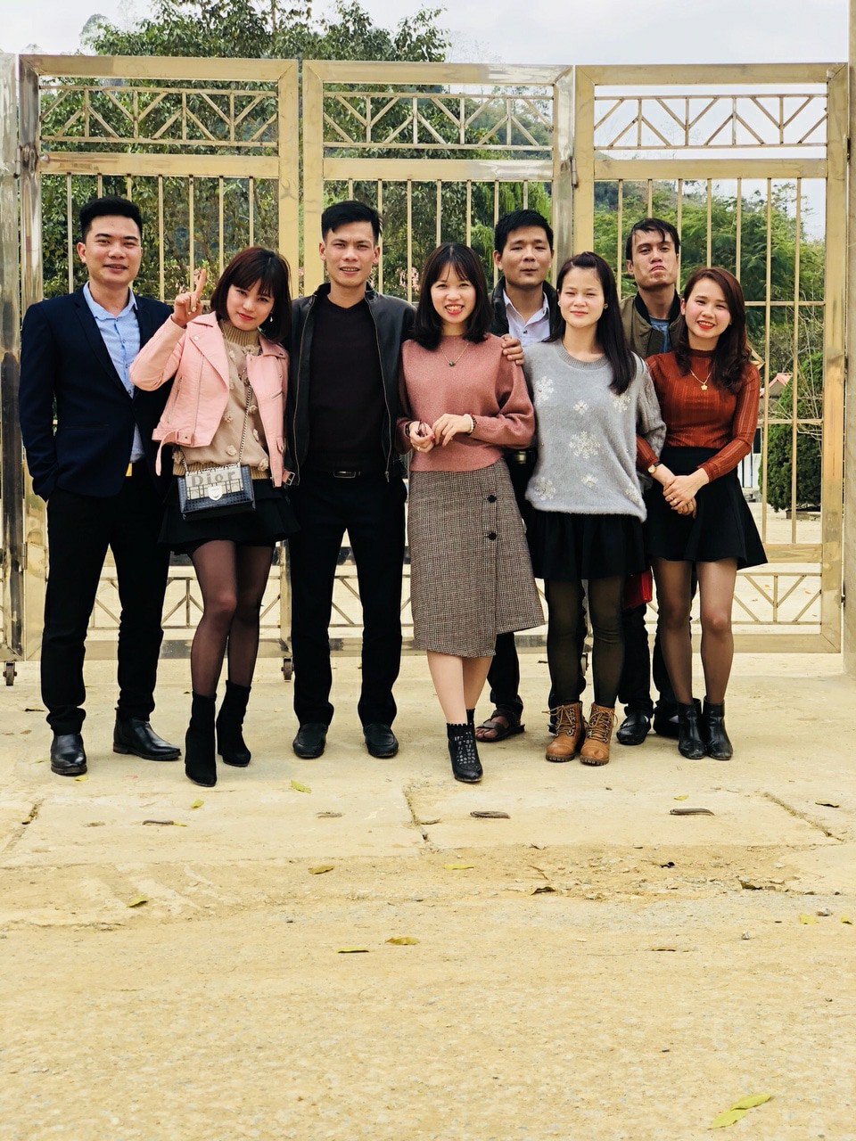 Chùm ảnh họp lớp: Mỗi năm quân số lại rơi rụng đi 1 ít