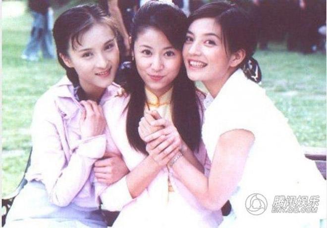 Triệu Vy là sao nữ giàu nhất Trung Quốc, còn em gái cùng cha khác mẹ của cô thì sao?