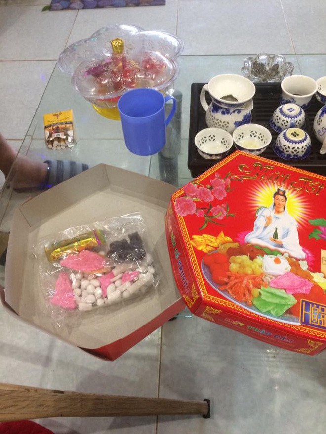 Vẫn biết quảng cáo rất hay lừa dối, nhưng treo đầu dê, bán thịt chó thế này thì có hơi quá rồi không?