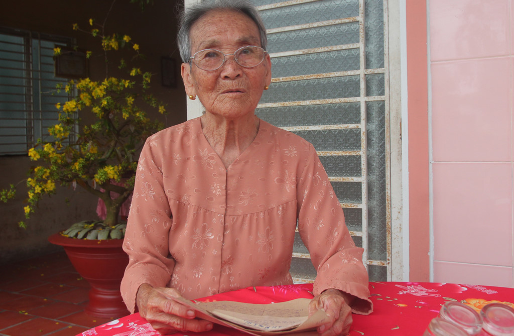 Phút trùng phùng của liệt sĩ trở về nhà sau 33 năm hy sinh