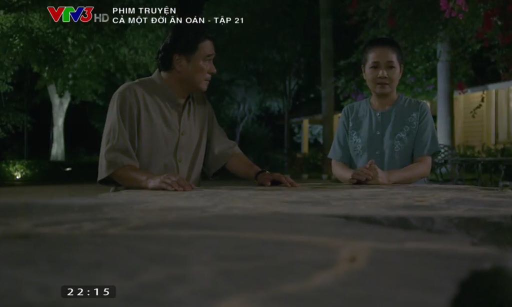 Lan Phương tiếp tục lộng hành, hất cẳng cả mẹ chồng ra khỏi nhà trong Cả Một Đời Ân Oán Lan Phương tiếp tục lộng hành, hất cẳng cả mẹ chồng ra khỏi nhà trong Cả Một Đời Ân Oán