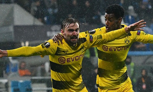 Dortmund đi tiếp ở Europa League nhờ bàn thắng muộn