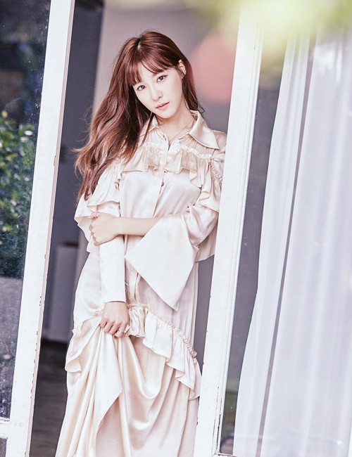 Tưởng là sến nhưng kiểu áo bèo nhún này lại được loạt sao Hàn đồng loạt lăng xê, và dự và sẽ rất hot trong thời gian tới