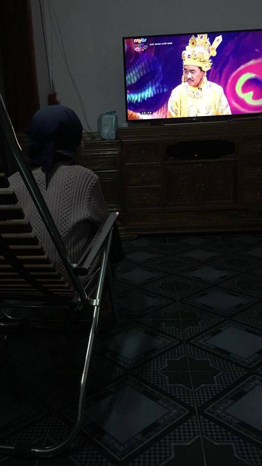 Xúc động tâm sự của người bà 75 tuổi chỉ mơ ước có một bữa ăn đủ mặt con cháu