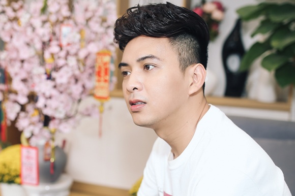 Hồ Quang Hiếu: Công bố hết yêu để cả 2 thoải mái trong mối quan hệ mới Hồ Quang Hiếu: Công bố hết yêu để cả 2 thoải mái trong mối quan hệ mới