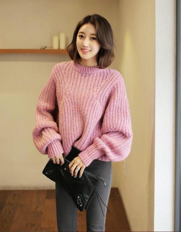 Nếu muốn thoát kiếp mặc xấu, chị em hãy mạnh dạn vứt 5 món đồ này khỏi tủ!