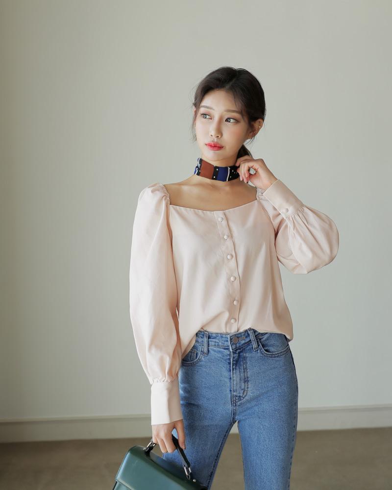 Áo cũ, váy cũ đều như mới khi sử dụng thêm món đồ giá rẻ này!