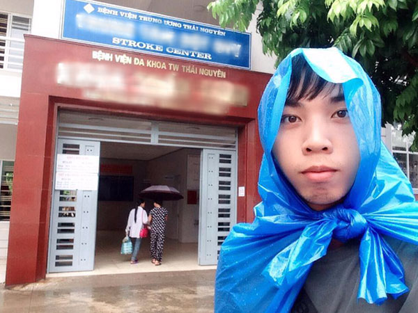 Chuyện đời thánh nhọ: Bé bị bắt cóc nhầm, lớn cứ tỏ tình là thành anh trai mưa khiến dân mạng vừa thương vừa buồn cười