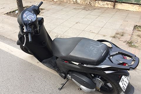 Trộm xe máy SH trong đúng 16 giây tại Hà Nội