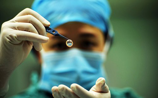 Bé gái 7 tuổi ở Hà Nội hiến giác mạc khi qua đời