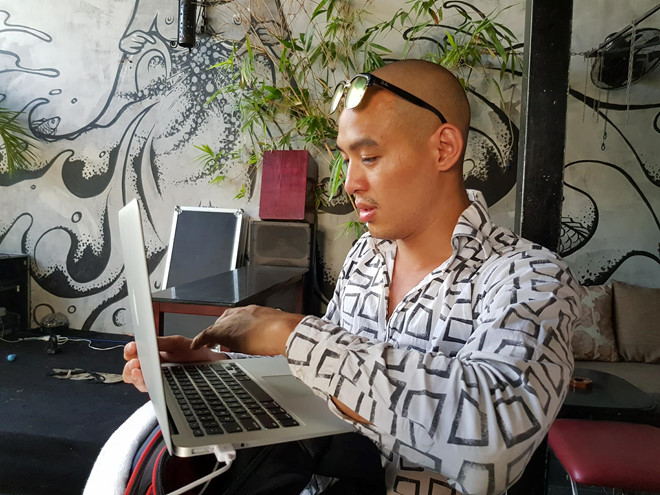 Việt kiều Đức bị cướp hơn 160 triệu ở phố Tây - Bùi Viện