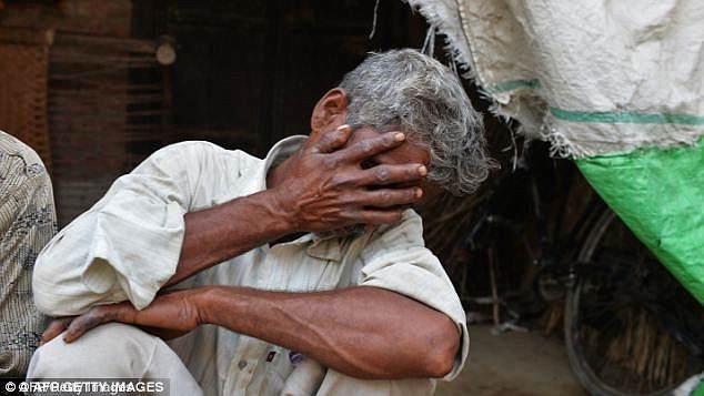 Cái chết rùng rợn của hai thiếu nữ xinh đẹp bị cưỡng hiếp rồi treo xác lên cây