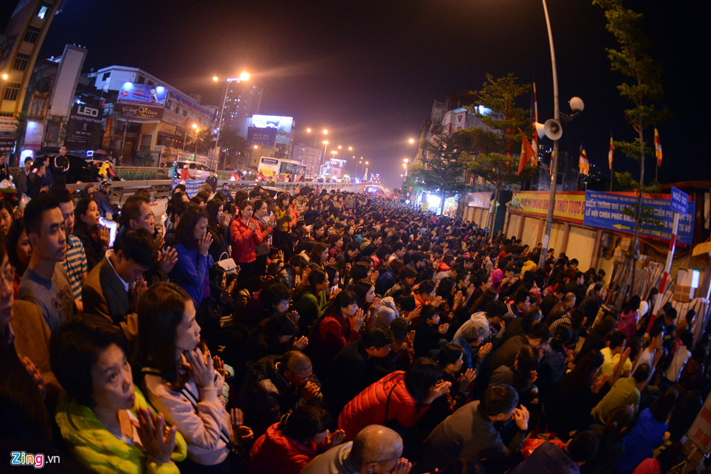 Tại sao các chùa không ngừng tổ chức cúng sao giải hạn?