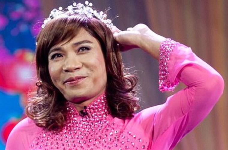 Giáo sư Xoay nói gì về kịch bản của Táo Quân miệt thị giới LGBT? Giáo sư Xoay nói gì về kịch bản của Táo Quân miệt thị giới LGBT?