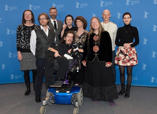 Phim khiến khán giả bỏ chạy vì cảnh sex gây sốc đoạt giải Gấu Vàng