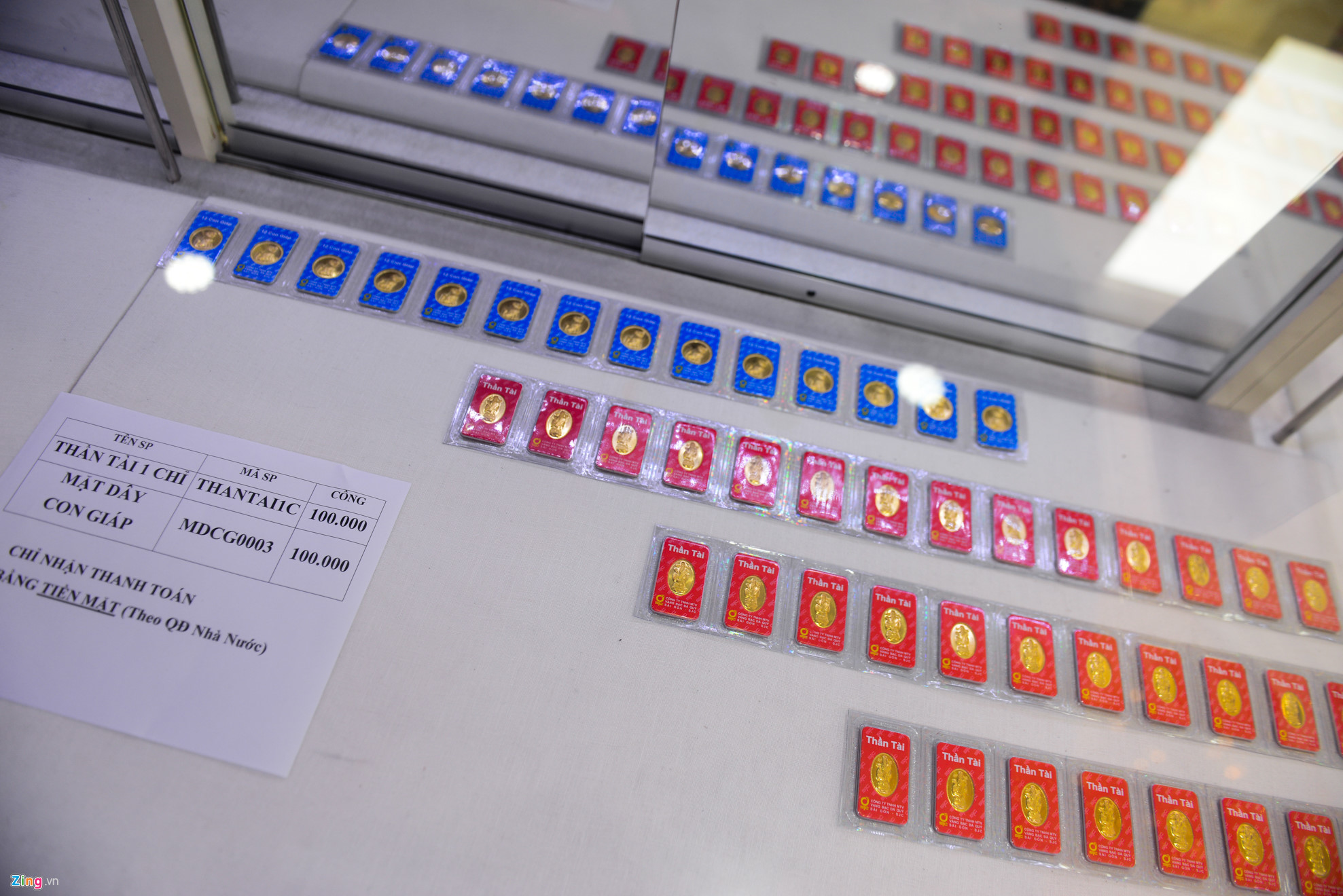 Cảnh chen chúc mua vàng ngày Thần Tài của người dân Sài Gòn