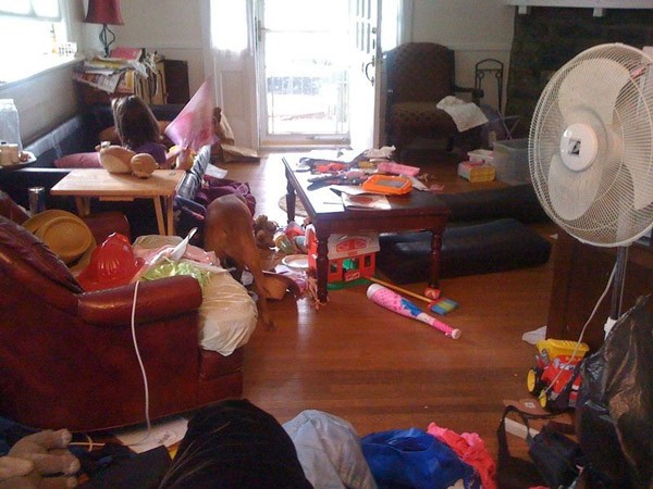 Chị chồng trách em dâu chăm con vụng, lười việc nhà, 8 tháng thì 5 lần về thăm mẹ đẻ khiến hội chị em xôn xao