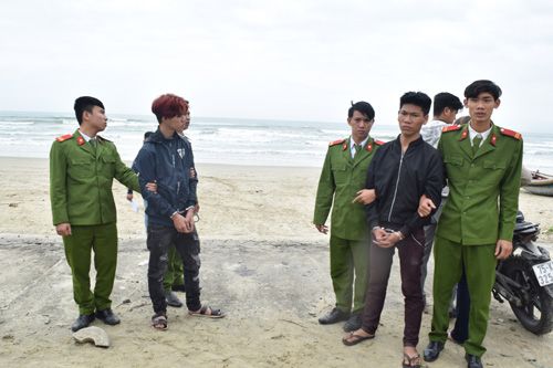 Lời khai 2 nghi phạm cướp táo tợn tại bãi biển ở TT-Huế