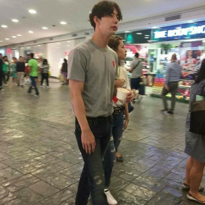 Lộ nhiều hình ảnh nghi ngờ Chi Pu đi ngắm pháo hoa cùng bạn trai tin đồn tại Đài Loan?