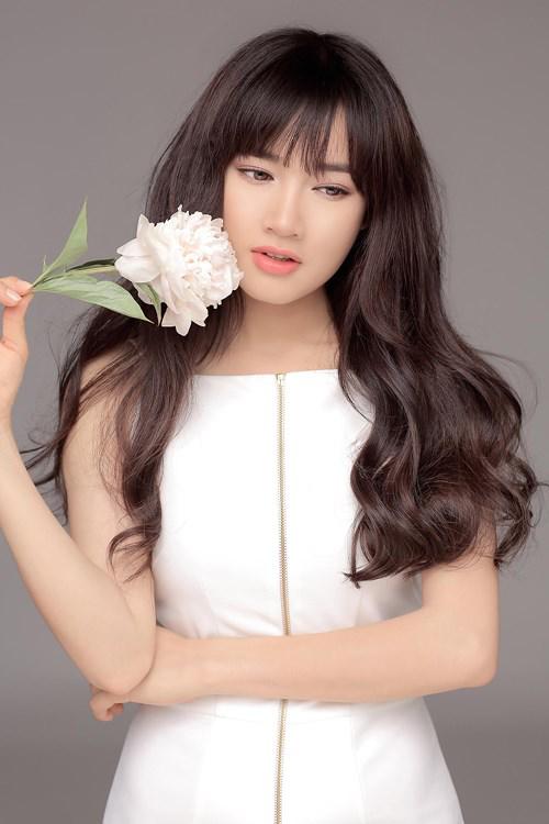 Hãy nói về Nhã Phương: Một cô gái độc lập, bình tĩnh để níu giữ hạnh phúc