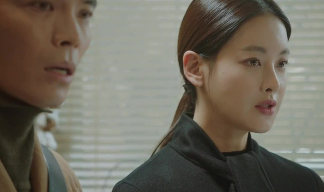 Ngày cưới anh đón em về long trọng thì hôm nay em bỏ anh cũng phải rõ ràng…