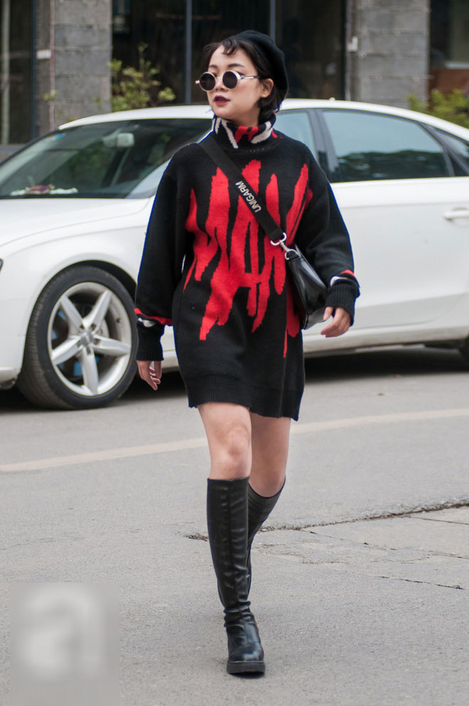 Diện blazer đẹp như các quý cô miền Bắc trong street style những ngày cuối tháng 2