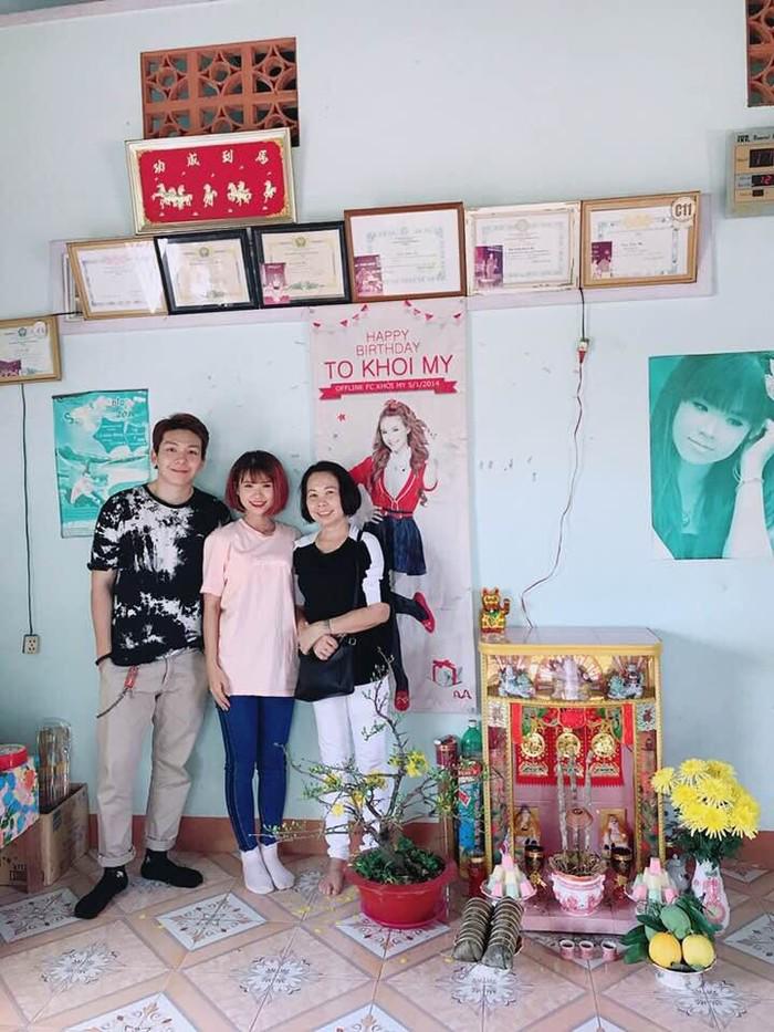 Sau nghi vấn mang thai, Khởi My khoe vòng eo thon gọn đi du lịch cùng Kelvin Khánh