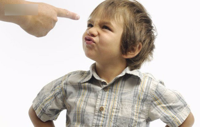 Nếu thấy con thường xuyên nói 3 chữ này, bố mẹ hãy lưu tâm vì trẻ đang cầu cứu người lớn