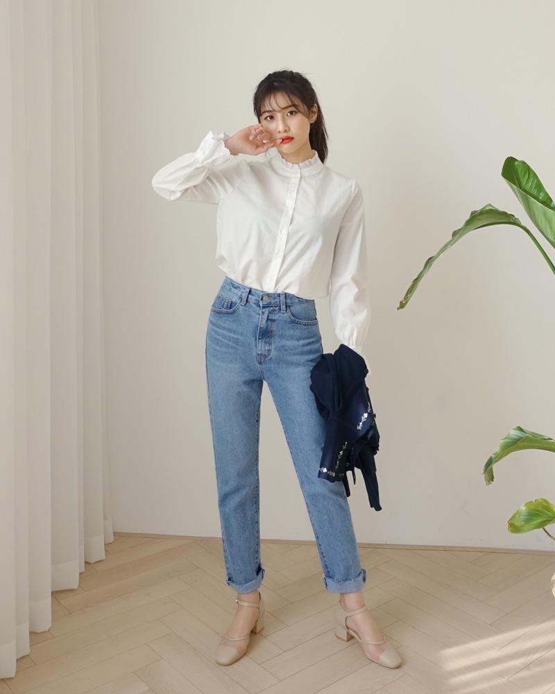 Chị em không thể thiếu kiểu áo sơ mi mặc thế nào cũng đẹp xuất sắc thế này được!