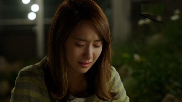 Nhìn thấy kỷ vật của mẹ chồng, tôi lại ân hận vì những gì mình đã làm trước đây