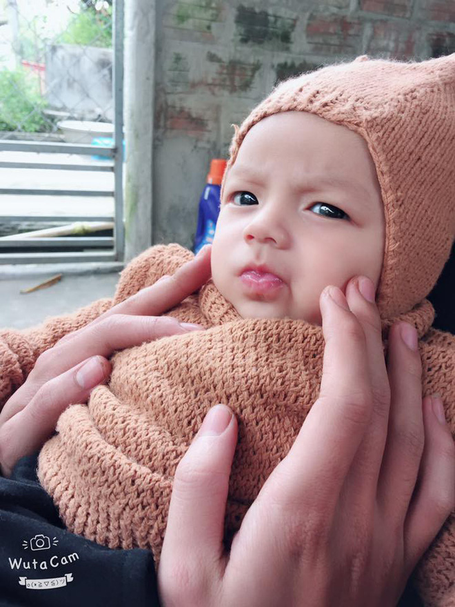 Series ảnh chứng minh, các mẹ đau đẻ cũng bằng thừa, con luôn là bản copy của bố, đến thần thái cũng hệt như nhau