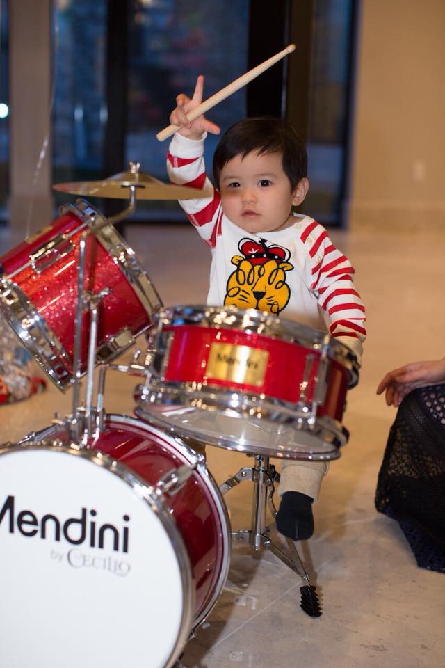 Đan Trường và vợ tổ chức sinh nhật tròn 1 tuổi cho con trai tại Mỹ