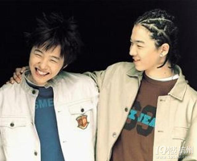 G-Dragon: 30 tuổi, 22 năm sự nghiệp và ngôi vua vĩnh viễn của Kpop G-Dragon: 30 tuổi, 22 năm sự nghiệp và ngôi vua vĩnh viễn của Kpop