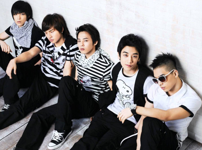 G-Dragon: 30 tuổi, 22 năm sự nghiệp và ngôi vua vĩnh viễn của Kpop G-Dragon: 30 tuổi, 22 năm sự nghiệp và ngôi vua vĩnh viễn của Kpop