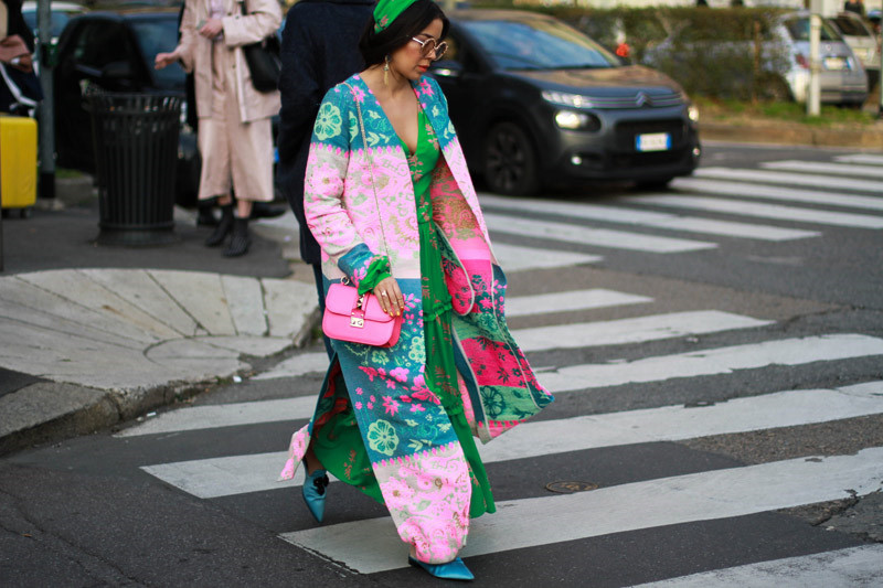 Những bộ cánh sặc sỡ màu sắc tại tuần lễ thời trang Milan