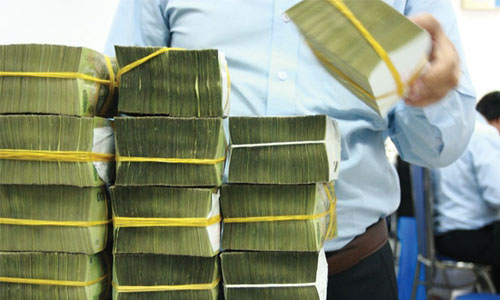 Những vụ khách mất tiền khủng trong ngân hàng giờ ra sao