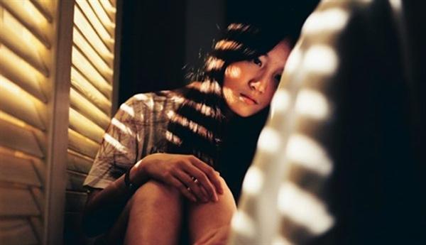 Người chồng bỉ ổi, ghép ảnh vợ ngoại tình làm cớ bỏ vợ lấy bồ