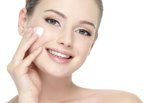 Các bước chăm sóc da ban đêm cho bạn gái vụng về Các bước chăm sóc da ban đêm cho bạn gái vụng về