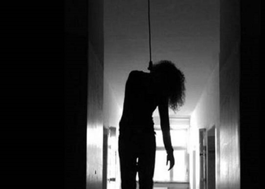 Lào Cai: Nghe tin người yêu đi lấy vợ, cô gái 18 tuổi treo cổ tự tử tại nhà riêng