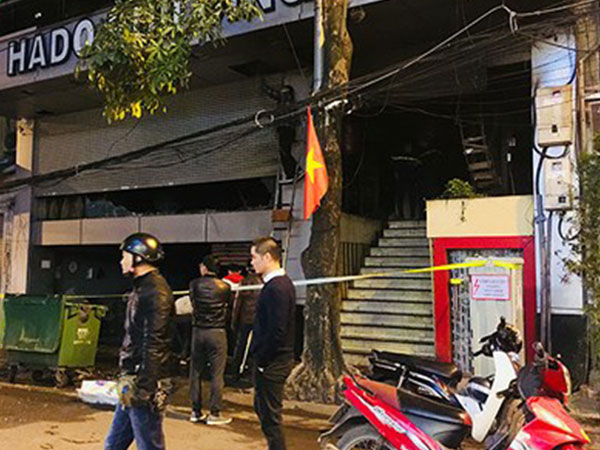 Cháy nhà hàng Bếp Mường: Nhân viên nói khách hàng đốt lửa lấy hên