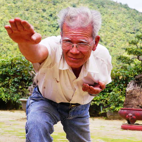 Võ sư 12 đời vợ vẫn... cô đơn