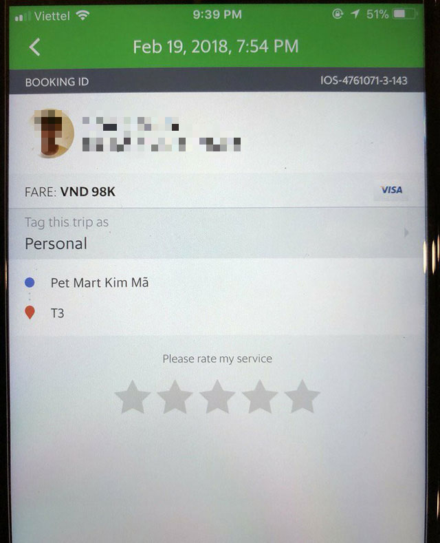 Khách bỏ quên ví 10 triệu trên xe Grab đã nhận lại giấy tờ
