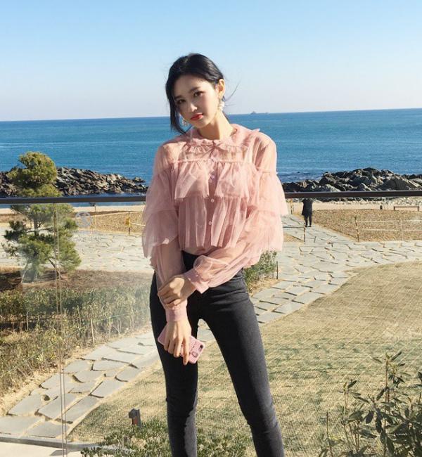 Hoa mắt trước tủ đồ, cuối cùng chị em cũng tìm ra 4 món đồ hoàn hảo diện đi làm