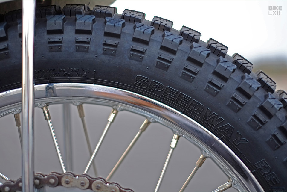 Xế độ Jawa 1968 phóng nhanh hơn cả Porsche 911